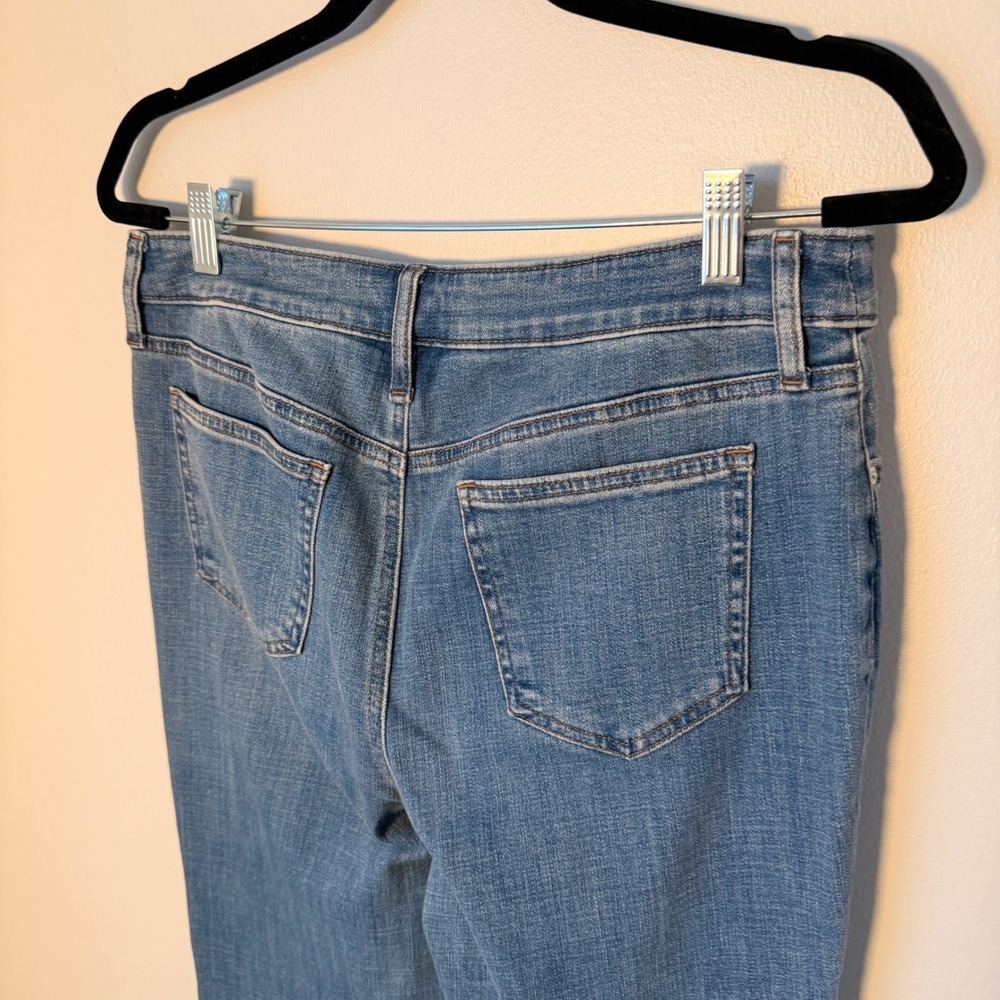 Chicos So Slimming Girlfriend Flare Jeans (0.5P/6P) Clean Denim Staple Piece - Picture 13 of 15